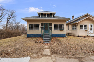 Photo of 3940 12th Street Rock Island IL 61201