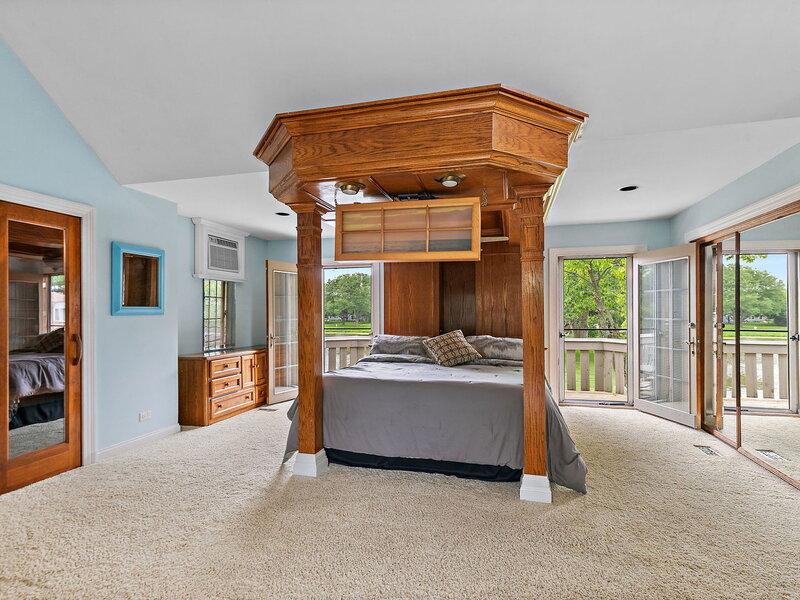 570 Sandpebble Drive Schaumburg IL 60193
