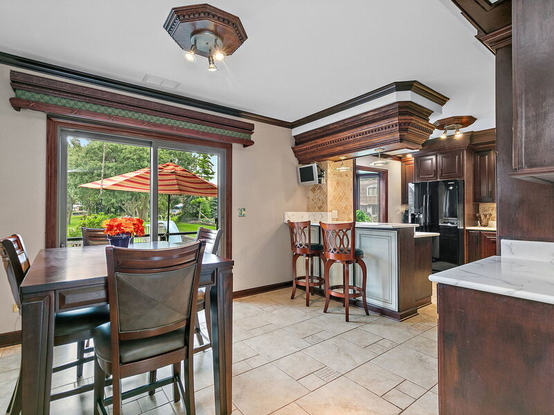 570 Sandpebble Drive Schaumburg IL 60193
