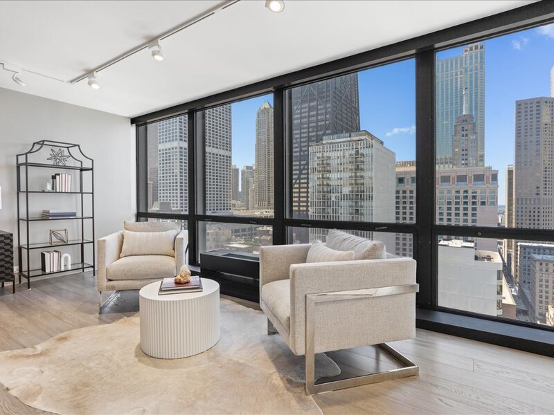 910 N Lake Shore Drive Chicago IL 60611
