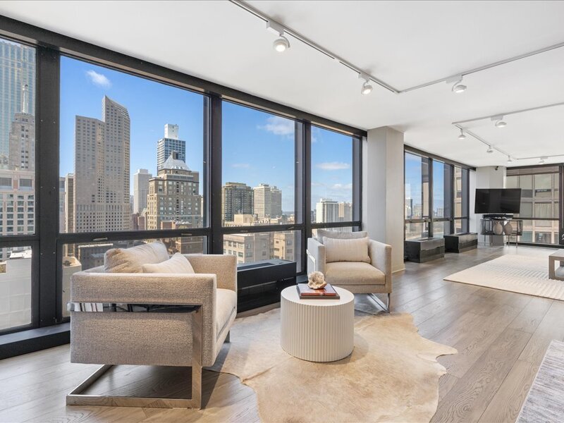 910 N Lake Shore Drive Chicago IL 60611