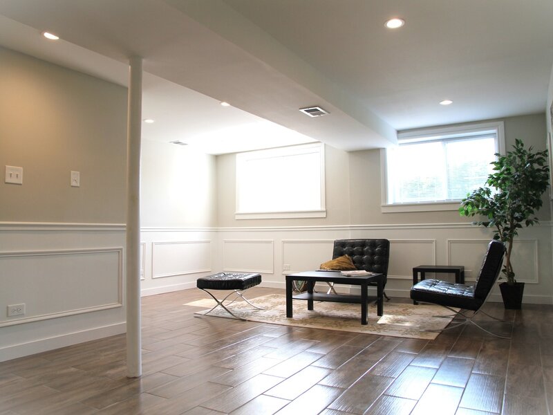 9042 S Emerald Avenue Chicago IL 60620