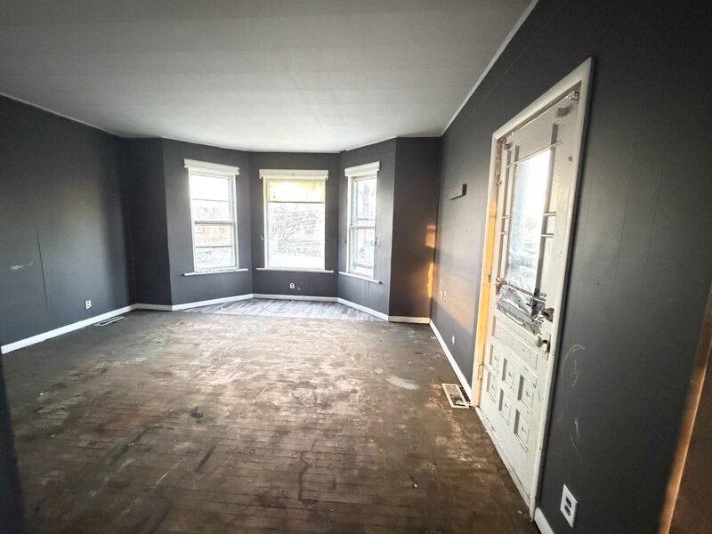 337 N 6th Avenue Kankakee IL 60901