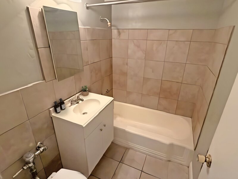 7337 S South Shore Drive Chicago IL 60649