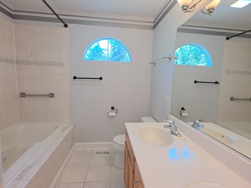 159 Wildwood Road Algonquin IL 60102