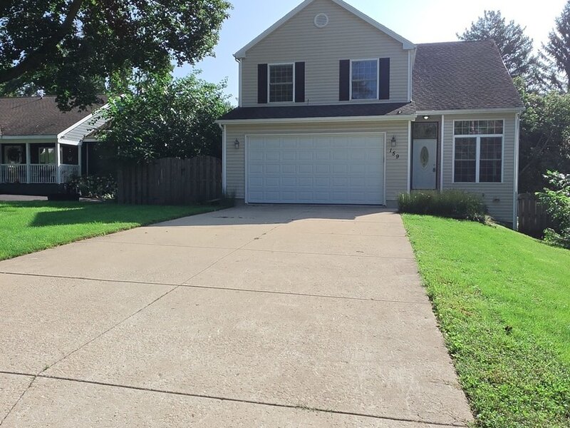 159 Wildwood Road Algonquin IL 60102