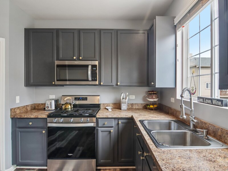 105 Station Park Circle Grayslake IL 60030