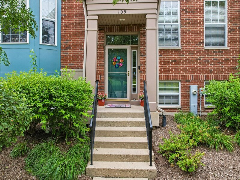 105 Station Park Circle Grayslake IL 60030