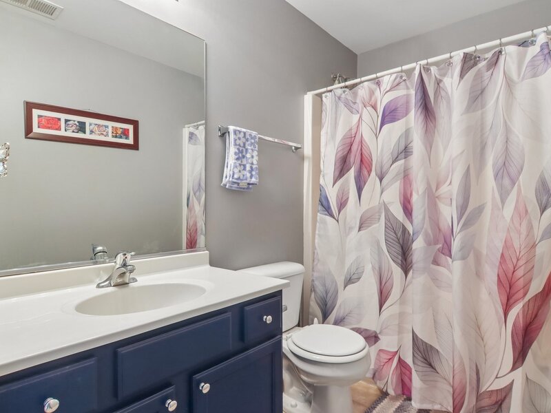 105 Station Park Circle Grayslake IL 60030