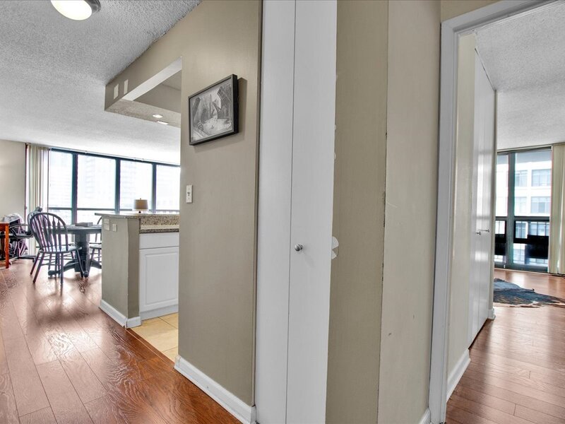 10 E Ontario Street Chicago IL 60611