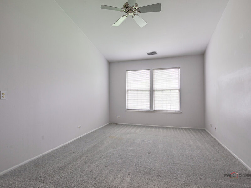 1262 N Wellington Court Buffalo Grove IL 60089