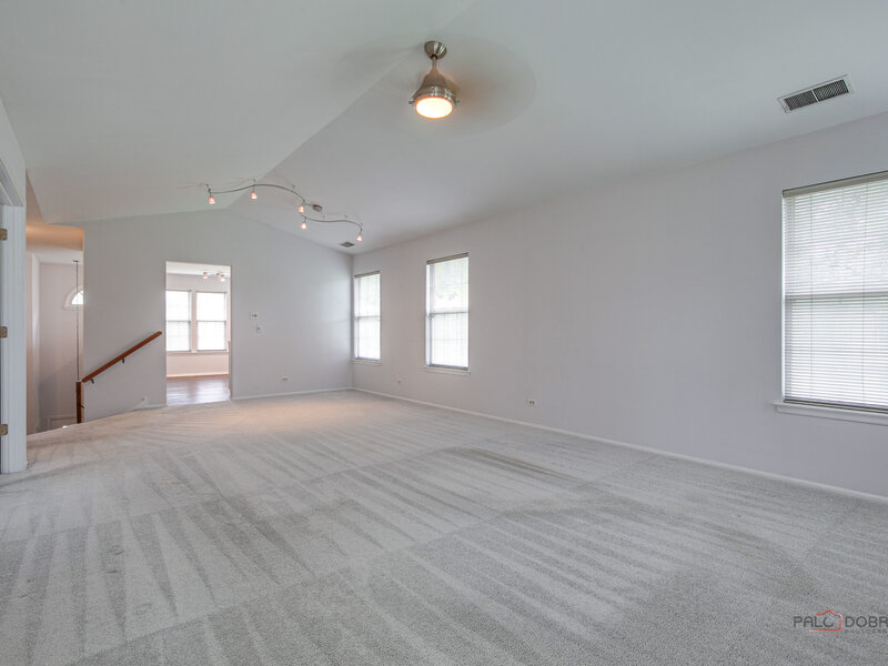 1262 N Wellington Court Buffalo Grove IL 60089