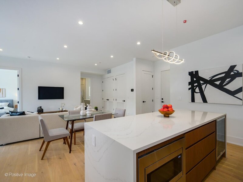515 W Elm Street Chicago IL 60610