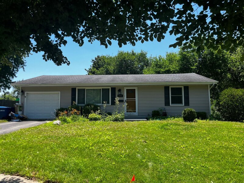 542 S 14th Street St. Charles IL 60174
