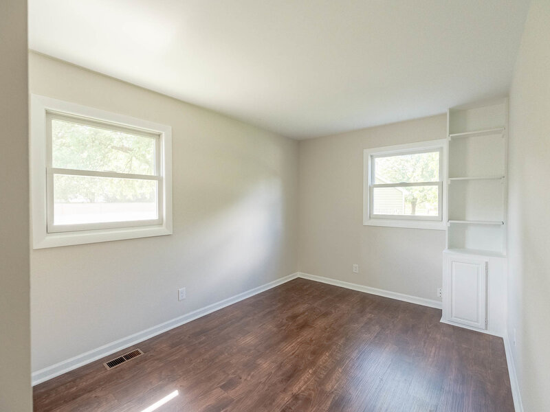 542 S 14th Street St. Charles IL 60174