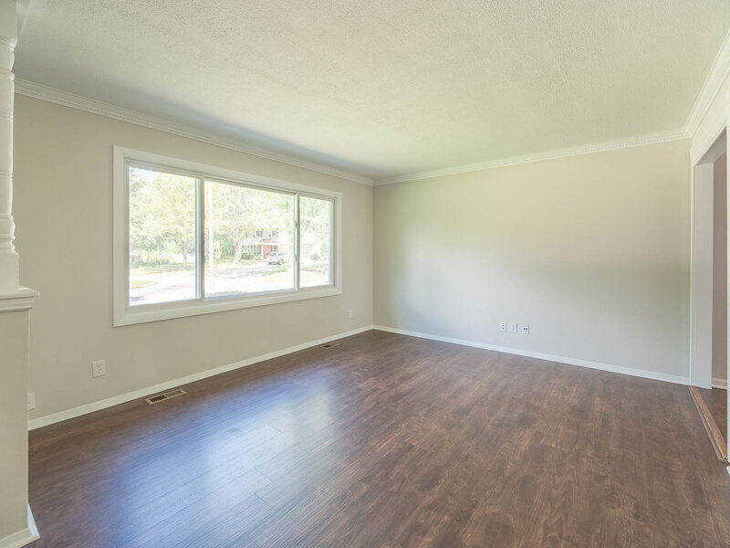542 S 14th Street St. Charles IL 60174