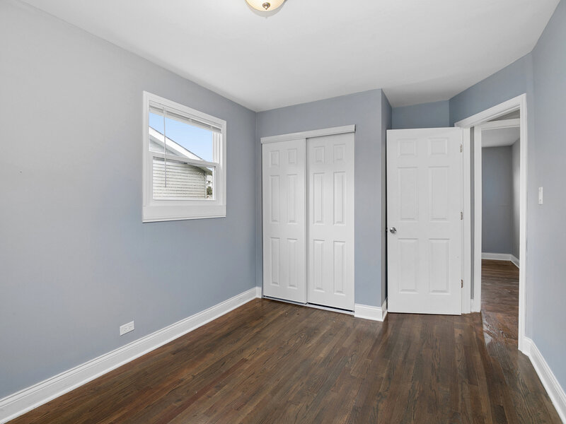 8836 Oakwood Drive Hickory Hills IL 60457