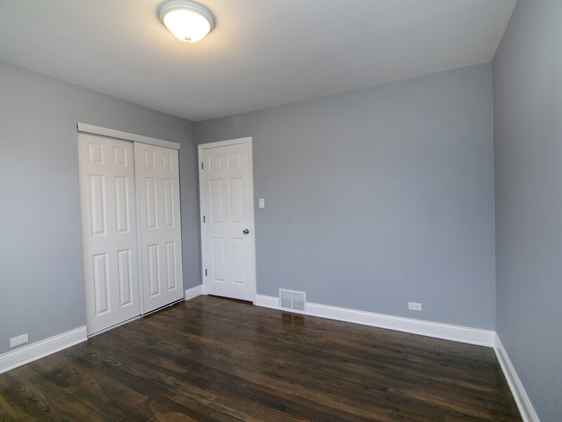 8836 Oakwood Drive Hickory Hills IL 60457