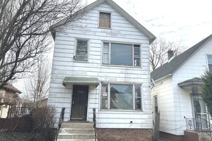 Photo of 12557 Ann Street Blue Island IL 60406