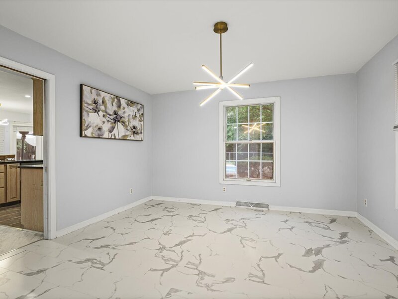 1718 Jacoby Place Rockford IL 61107