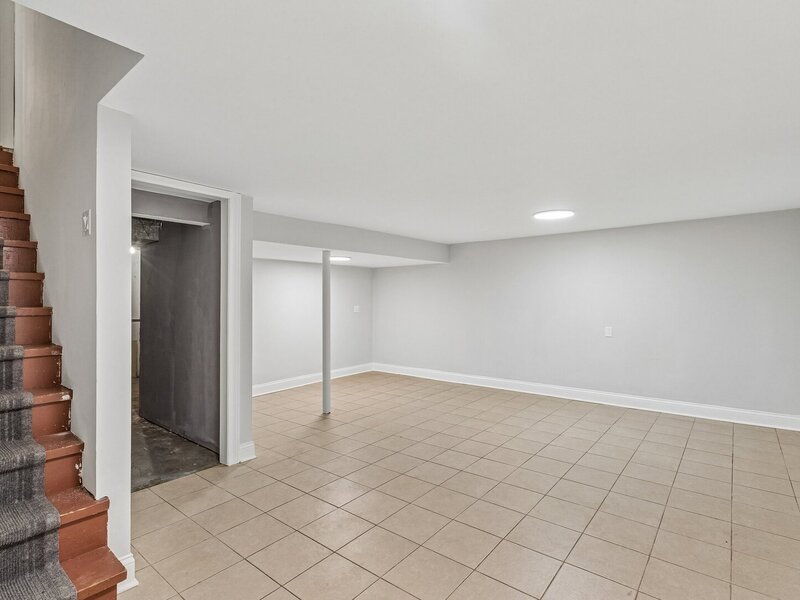 852 Colonial Drive Wheeling IL 60090