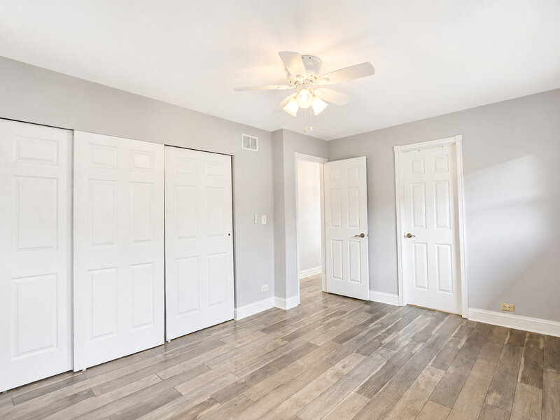 1348 Inverness Drive Elgin IL 60120