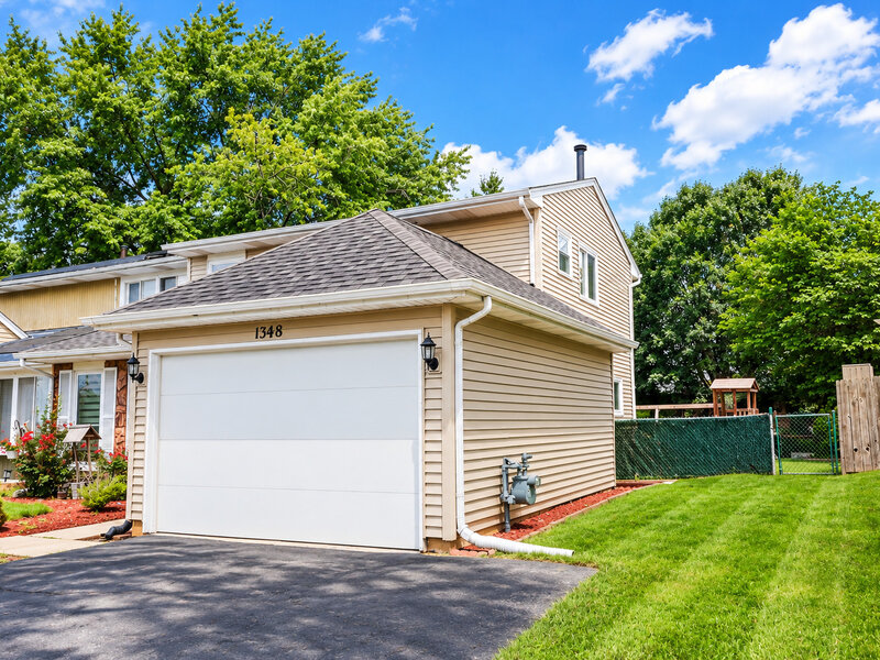 1348 Inverness Drive Elgin IL 60120