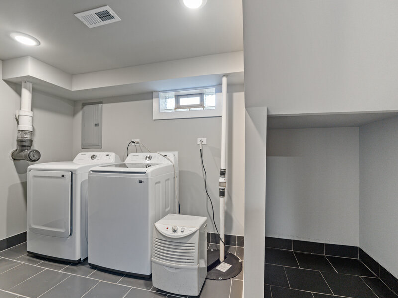 2725 W 99th Street Chicago IL 60655