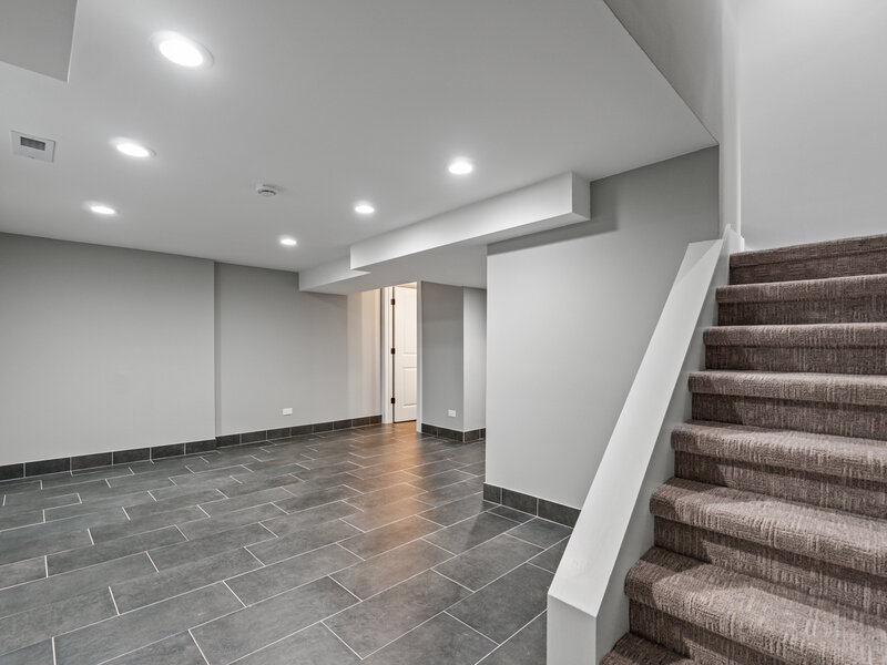 2725 W 99th Street Chicago IL 60655