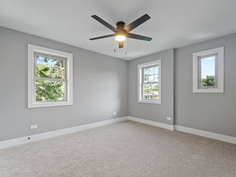 2725 W 99th Street Chicago IL 60655