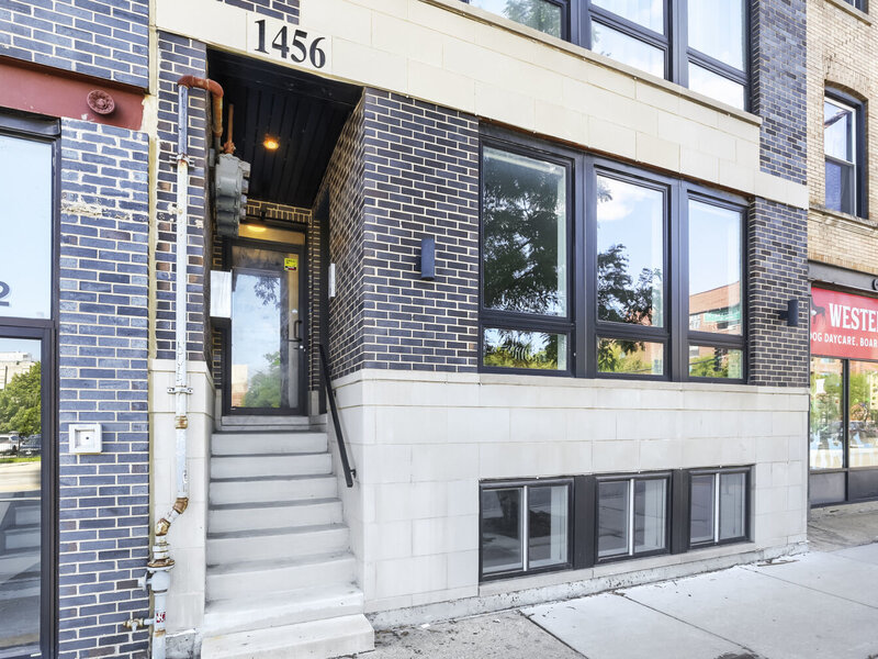 1456 N Western Avenue Chicago IL 60622