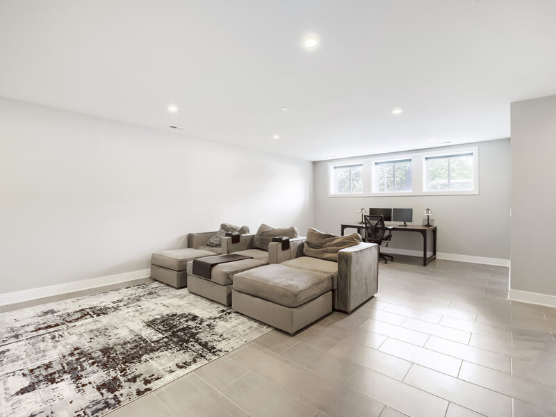 1456 N Western Avenue Chicago IL 60622