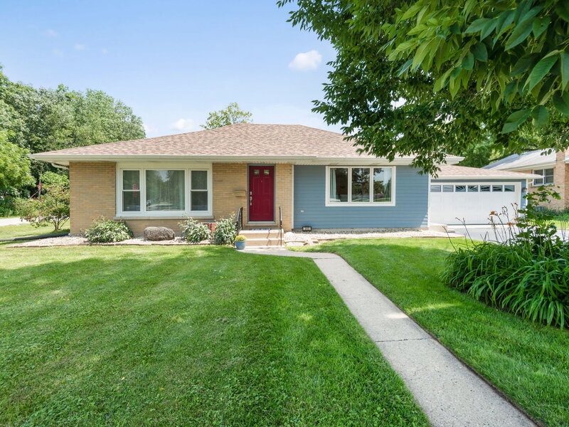 365 N Alleghany Road Grayslake IL 60030