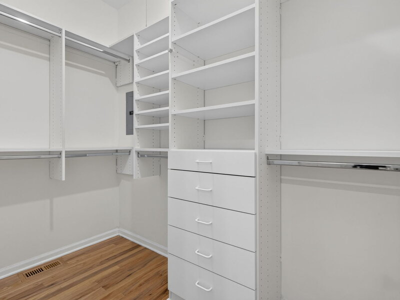 2136 W Evergreen Avenue Chicago IL 60622
