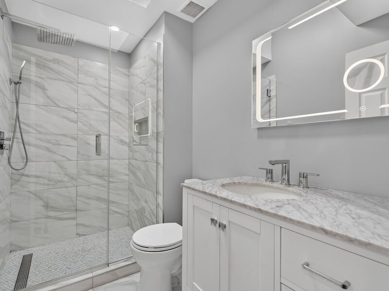 2136 W Evergreen Avenue Chicago IL 60622