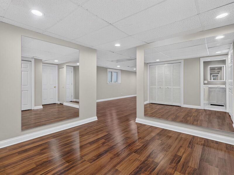 2136 W Evergreen Avenue Chicago IL 60622