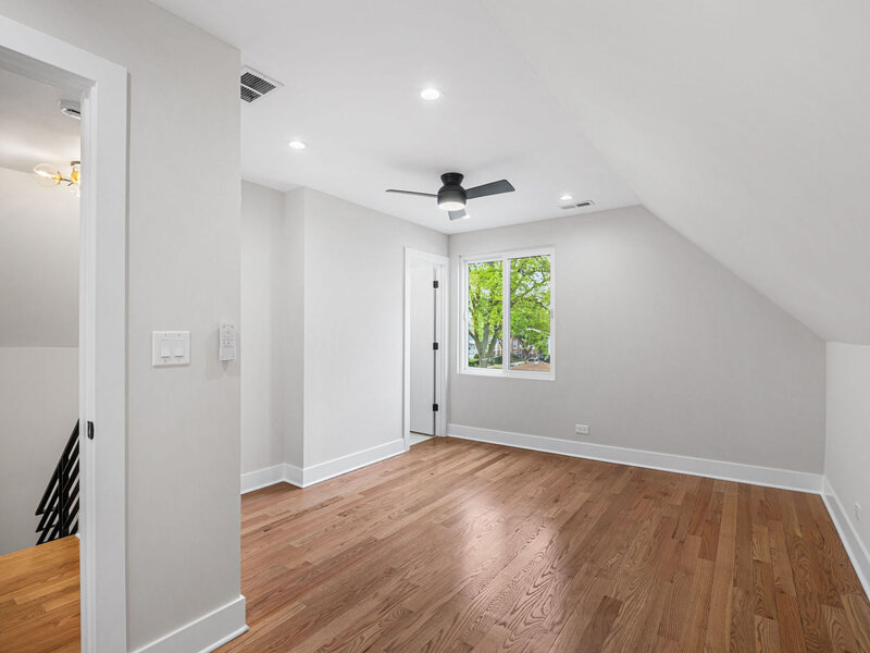 2204 N Kildare Avenue Chicago IL 60639