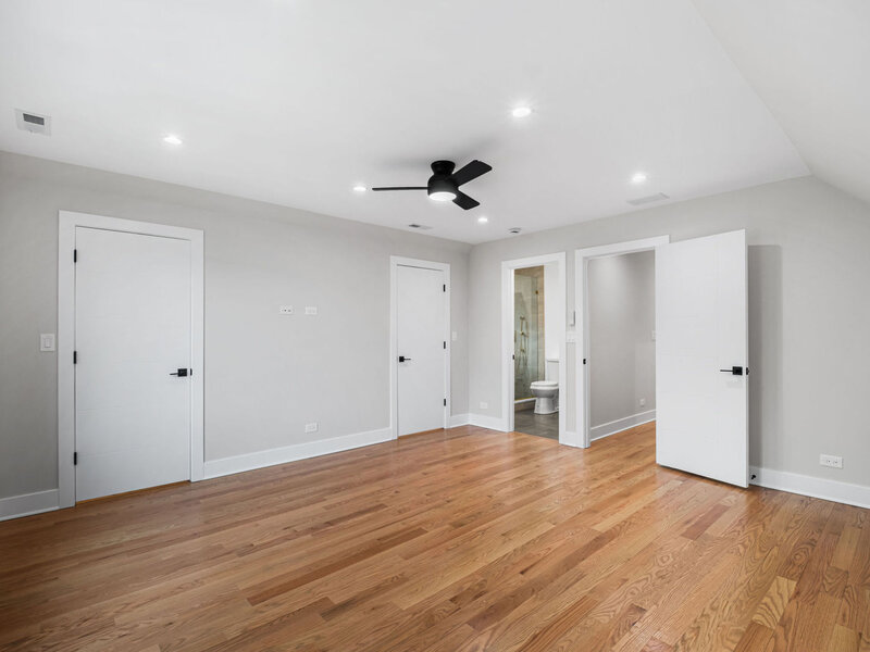 2204 N Kildare Avenue Chicago IL 60639