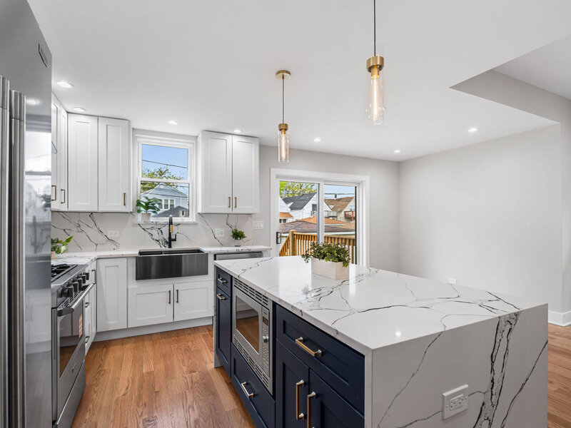 2204 N Kildare Avenue Chicago IL 60639