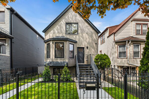 Photo of 2204 N Kildare Avenue Chicago IL 60639