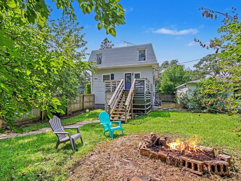 426 Redwing Drive Round Lake Beach IL 60073