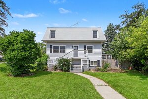 Photo of 426 Redwing Drive Round Lake Beach IL 60073
