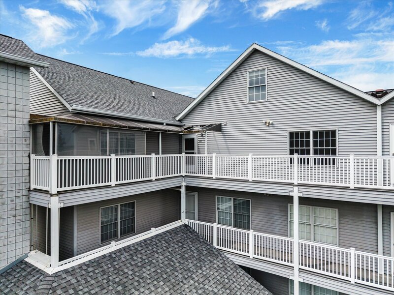 4412 River Drive Moline IL 61265
