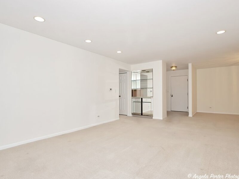 2000 Chestnut Avenue Glenview IL 60025
