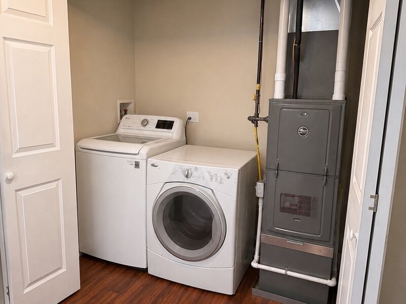 1401 E 72nd Place Chicago IL 60619