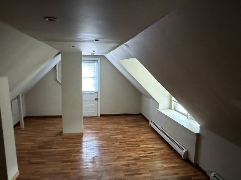 5244 W Waveland Avenue Chicago IL 60641