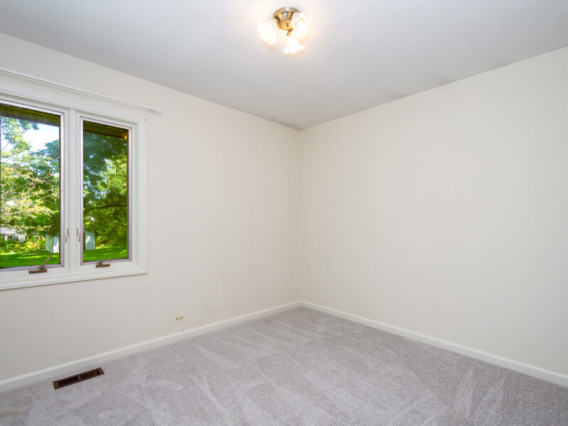 35861 N Fuller Road Gurnee IL 60031
