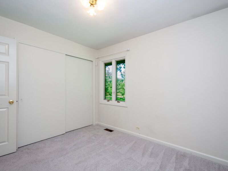 35861 N Fuller Road Gurnee IL 60031