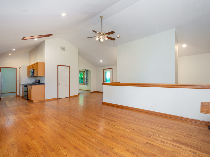 35861 N Fuller Road Gurnee IL 60031