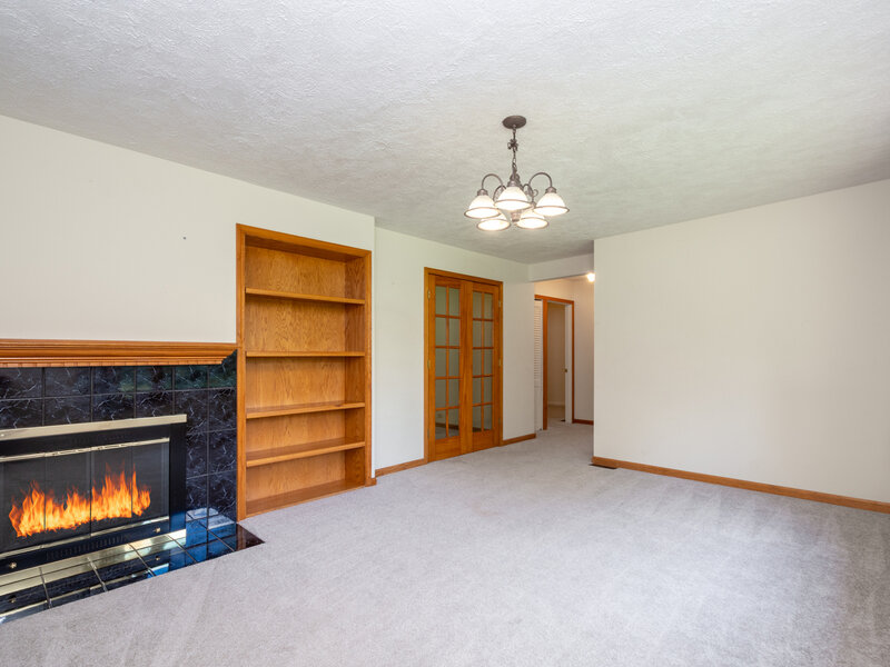 35861 N Fuller Road Gurnee IL 60031